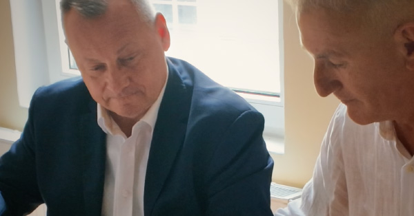 Podpisaliśmy umowę partnerską z firmą Fale Loki Koki